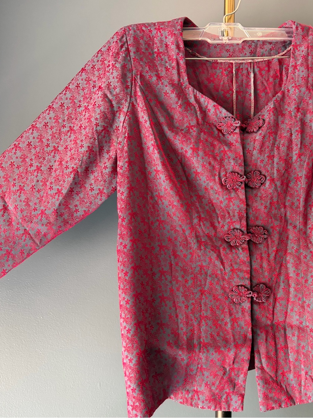 Floral Patterned Button-Front Blouse - Picture 2 of 4